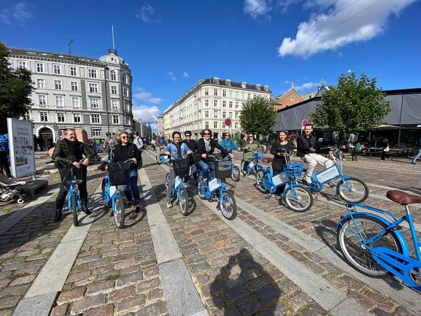 Copenhagen: 1.5-Hour City Highlights Bike Tour - Nyboder brings the city’s older streets into focus
