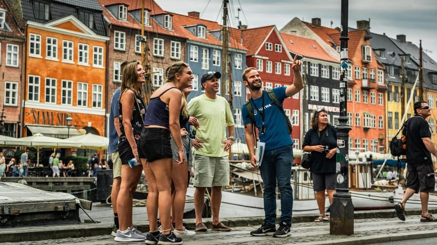 Copenhagen: 1.5-hour Private Walking Tour of Christianshavn - Key points to know before you book