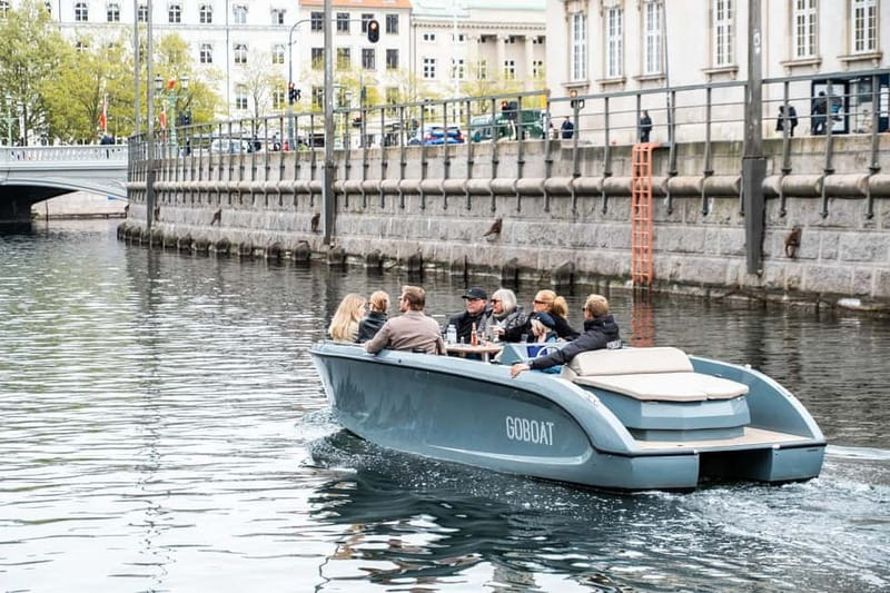 Copenhagen: 1 or 2-Hour Canal Tour in Silent Electric Boats - One hour or two hours on the water
