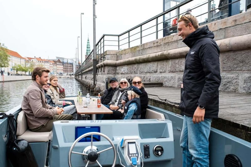 Copenhagen: 1 or 2-Hour Canal Tour in Silent Electric Boats - Should you book the silent electric canal tour?