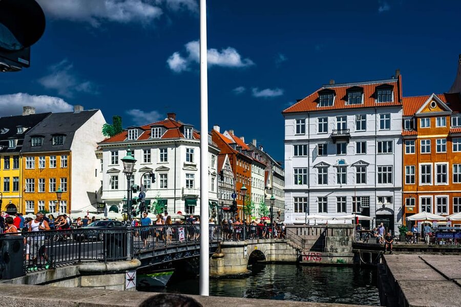 Copenhagen: 3-hour Private Guided Bike Tour - Islands Brygge and the route into Vesterbro
