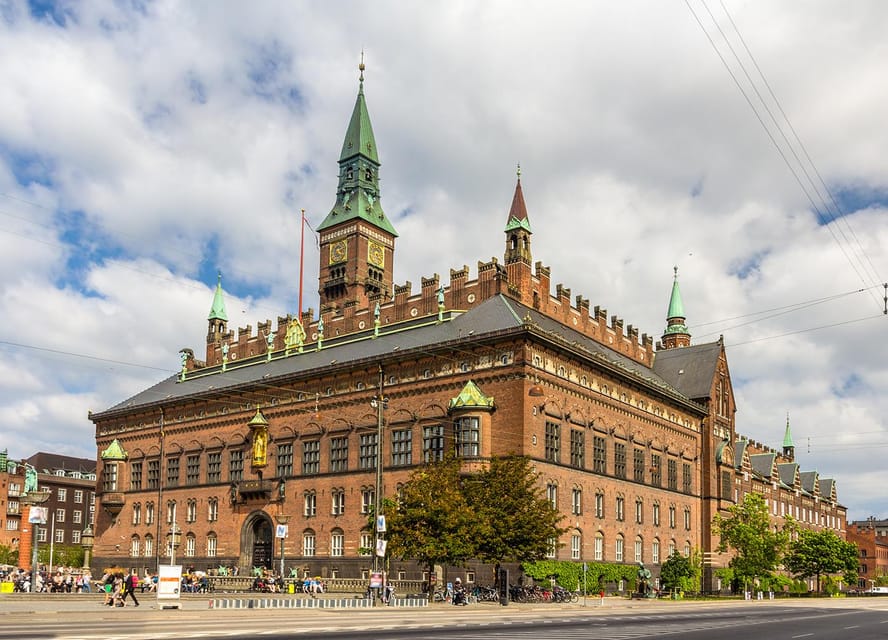 Copenhagen: A guided walk for first-timers in the city - Nyhavn, with time to choose your own pace later