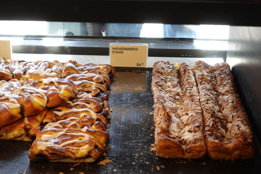 Copenhagen: Best of Danish Pastry Tasting Tour - The middle of the route: bakeries, markets, and local flavor