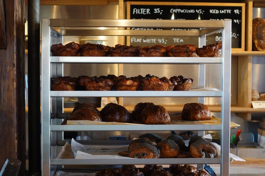 Copenhagen: Best of Danish Pastry Tasting Tour - The first bakery: meeting outside Lagkagehuset