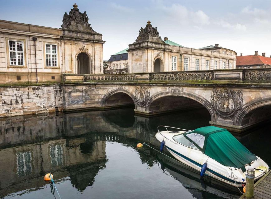 Copenhagen: Canal Boat Cruise & Old Town/Nyhavn Walking Tour - Nyhavn is the handoff point