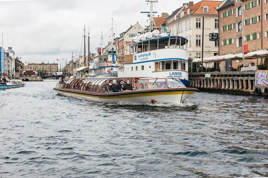 Copenhagen: Canal Cruise with Guide - Is $26 good value for an hour?