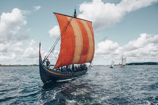 Copenhagen Card - DISCOVER 80+ attractions and public transport - More specialized stops
