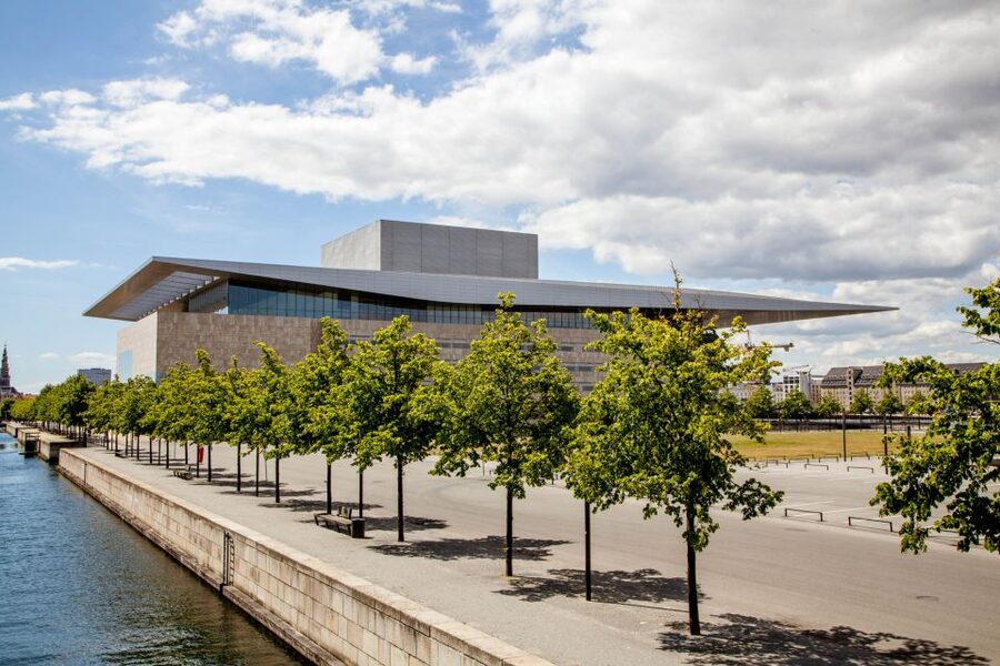 Copenhagen: City Sightseeing Hop-On Hop-Off Bus Tour - Start with the Classic route through central Copenhagen