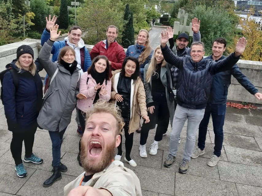 Copenhagen: Group Walking Tour - City Highlights - 2 Hours - Strøget, Magasin Du Nord, and Copenhagen’s shopping heart