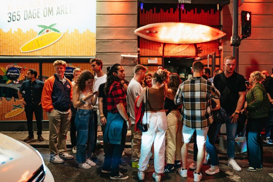Copenhagen: Guided Party Pub Crawl with 4 Shots and 1 Drink - The final venue: Proud Mary’s or the Old Irish Pub