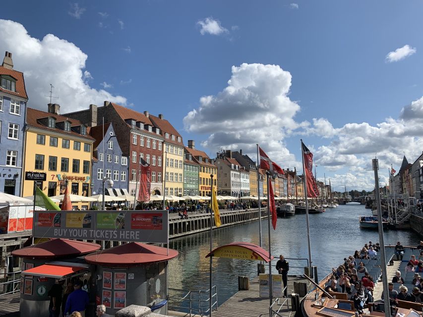 Copenhagen: Guided Walking Tour - City Hall, medieval squares, and Copenhagen Cathedral