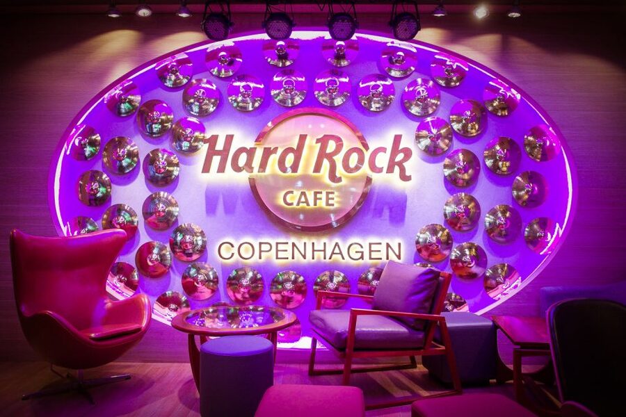 Copenhagen: Hard Rock Cafe with Set Menu for Lunch or Dinner - Who should book this Copenhagen experience?