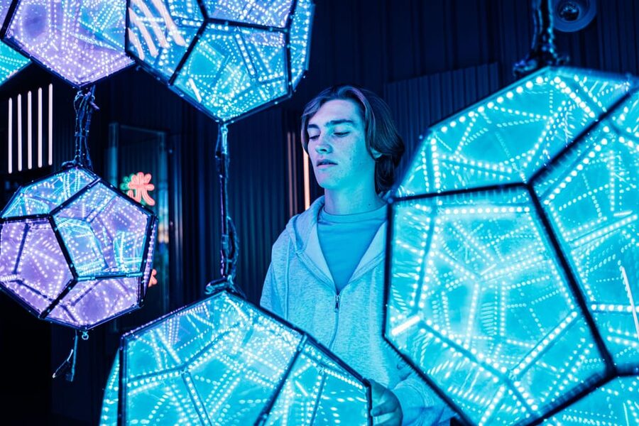 Copenhagen: IKONO Immersive Experience Entry Ticket - Entering the twelve-room sequence