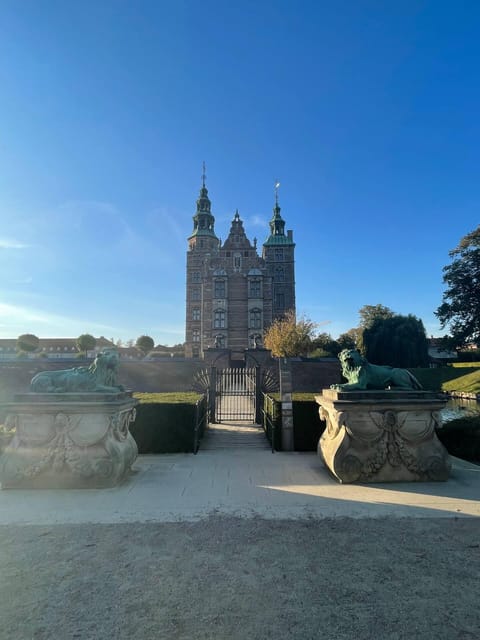 Copenhagen: King's Garden Outdoor Escape Room Game - Solving the missing crown jewels mystery