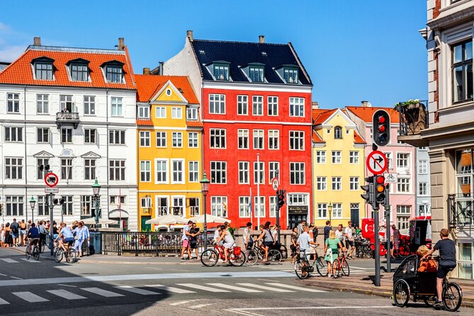 Copenhagen Little Mermaid Exploration Game and Self-Guided Tour - What the app format gets right