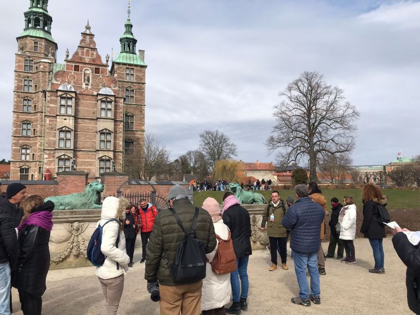 Copenhagen: Maxitour the Must-Haves in English - A full day of Copenhagen in one sweep