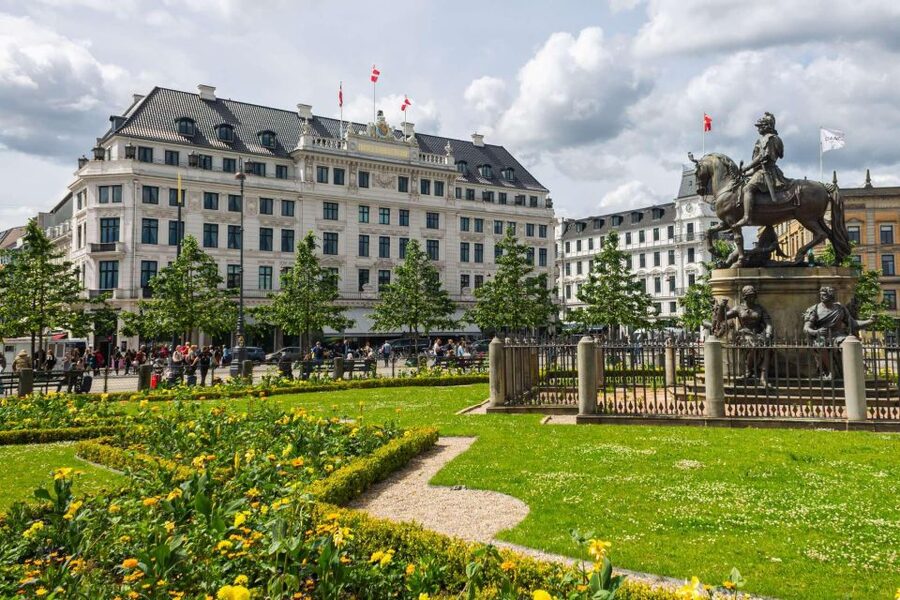 Copenhagen Old Town, Nyhavn, Canal Walking Tour & Christiana - The Danish Playhouse, Kissing Steps and Ofelia Plads
