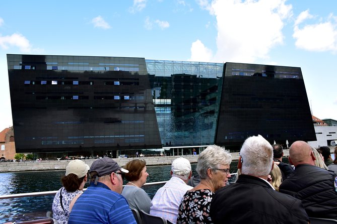 Copenhagen Sightseeing Classic Canal Tour With Live Guide - Why Seeing Copenhagen From the Water Works