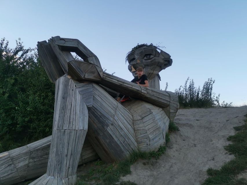 Copenhagen: The Six Forgotten Giants Hunt and Nature Walk - Six giant sculptures, one very different side of Copenhagen