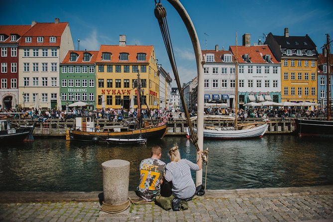 Copenhagen Walking Tour: Highlights and Hygge w/Lunch - A long walk that explains Copenhagen through hygge