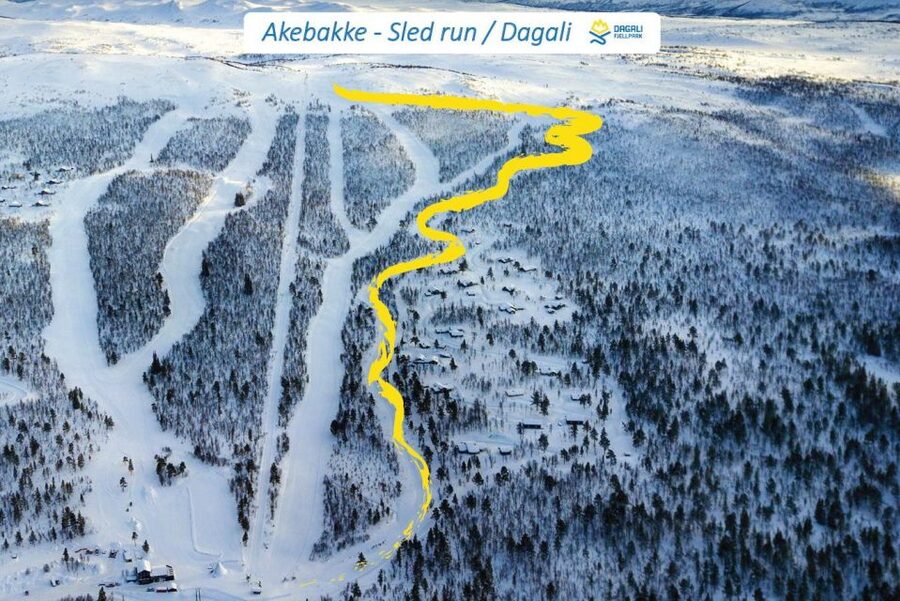Dagali: 2-Hour Racing Toboggan Adventure - The first run: learning the steering wheel and brakes