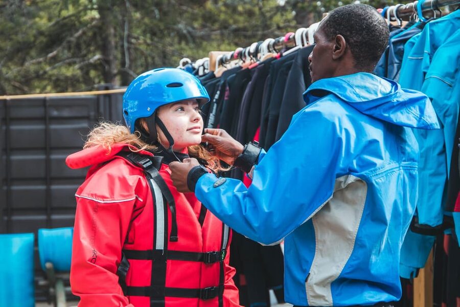 Dagali/Geilo: White Water Rafting Adventure - level 2 - Practical preparation for a cold-water activity