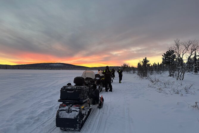 Day tour with snowmobile in Kiruna 10:30 am - What the $139 price really covers