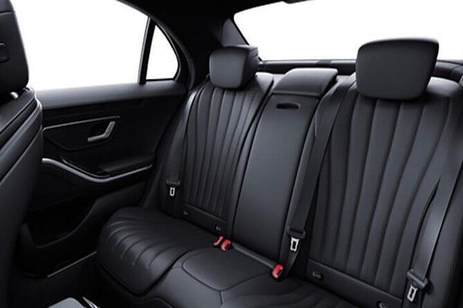 Departure by Luxury Vehicule Copenhagen to Copenhagen airport CPH - Leaving Copenhagen without a transit scramble