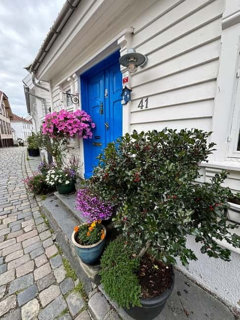 Discover Private+ Stavanger Guided City Tour - Seeing Stavanger’s best corners
