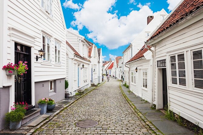 Discover Sensational Stavanger: Self-Guided Audio Tour - Stavanger Concert Hall and the city’s music scene