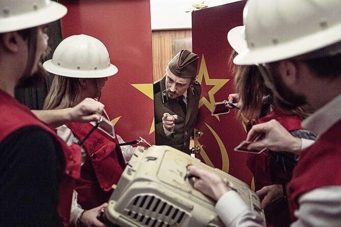 Downfall Spy Mission (Premium Private Escape Room) - A Private Experience for Up to Six