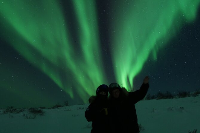 Enjoy the Aurora show on top of the mountain inc tipi dinner - Waiting for the Aurora on the mountain