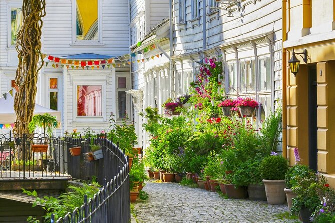 Essential Bergen: 2-Hour Private Guided Walking Tour - Walking through Bryggen’s Hanseatic quarter