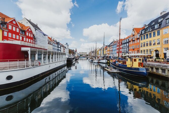 Exclusive Guided & Customized Private Oslo City Tour in Limo - Why a private vehicle works well in Oslo