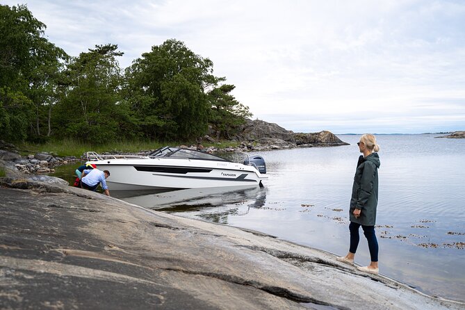 Exclusive Private Cruises on the Oslo Fjord - The central harbor: Opera House, fortress, and Barcode