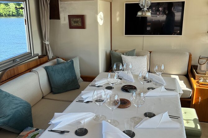 Exclusive Yacht Tour of Stockholm: sunset, dinner, lunch, cruise - Fjäderholmarna is a glimpse of the wider archipelago