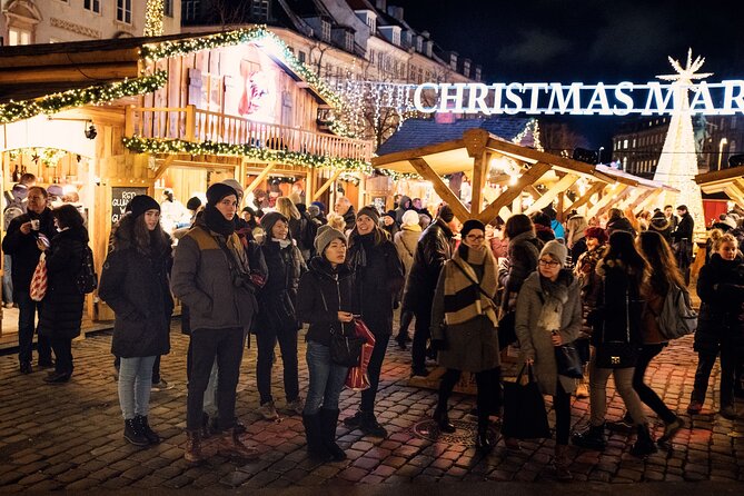 Experience and Taste the Copenhagen Christmas - Why the 10-person group matters