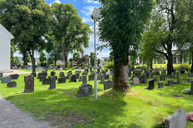 Fantastic E-bike Tour with the best views in Kristiansand - Bystranda and Christiansholm Fortress