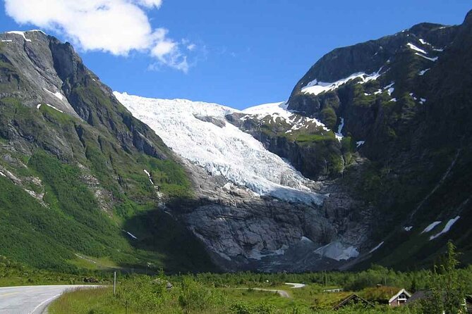 Fjord Cruise to Sognefjord and Bøyabreen Glacier - Who will enjoy this most