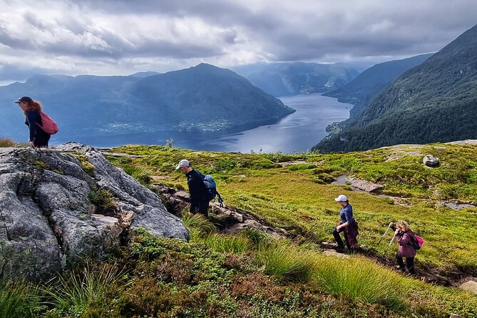 Fjord Hiking - Private tour - Meeting at Fish Me Fishmarket at 9:00 am