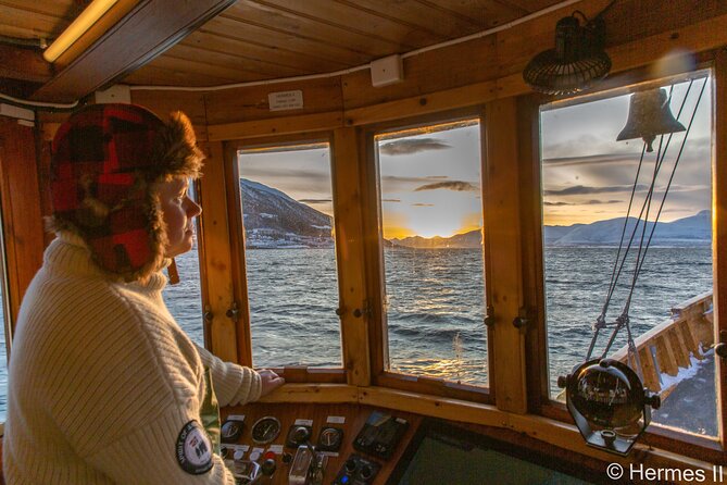 Fjord & History Cruise - What the crew adds to the ride