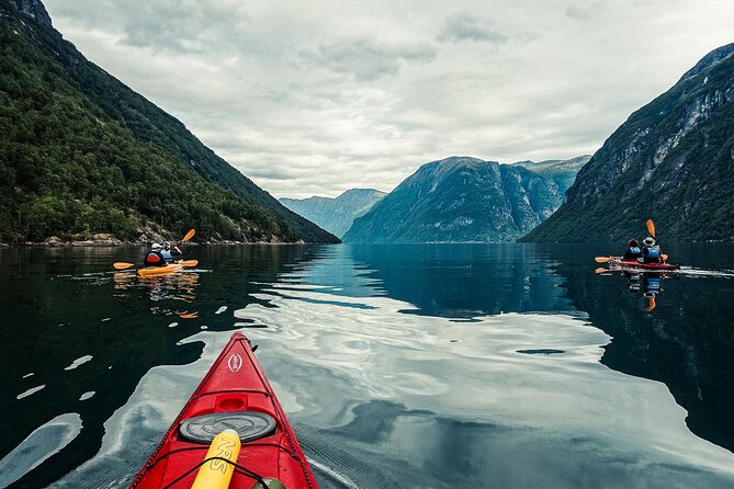 Fjord paddle in Hellesylt - Half Day Kayaking Tour - Stable kayaks for first-time paddlers