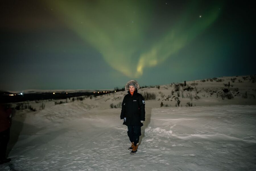 From Alta: Nighttime Northern Lights Spotting Tour - What the minibus route adds