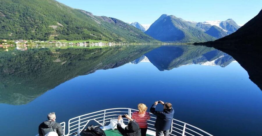 From Balestrand: Fjord Cruise to Fjærland- Round trip - Leaving Balestrand at 12:10