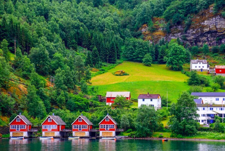 From Bergen: Flam Full-Day Cruise to Sognefjord - FAQ