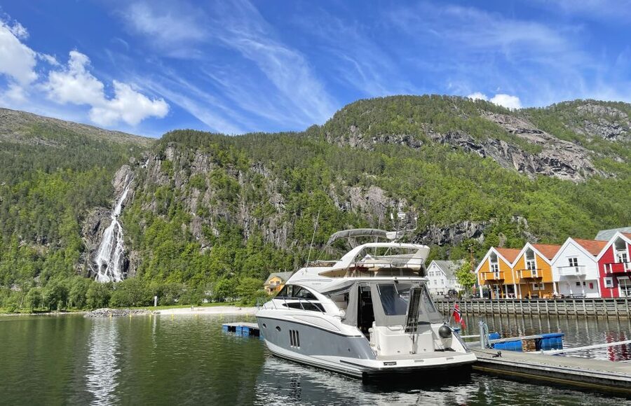 From Bergen: Modalen Private Fjord Cruise with Waterfalls - Reaching Modalen’s narrow fjords