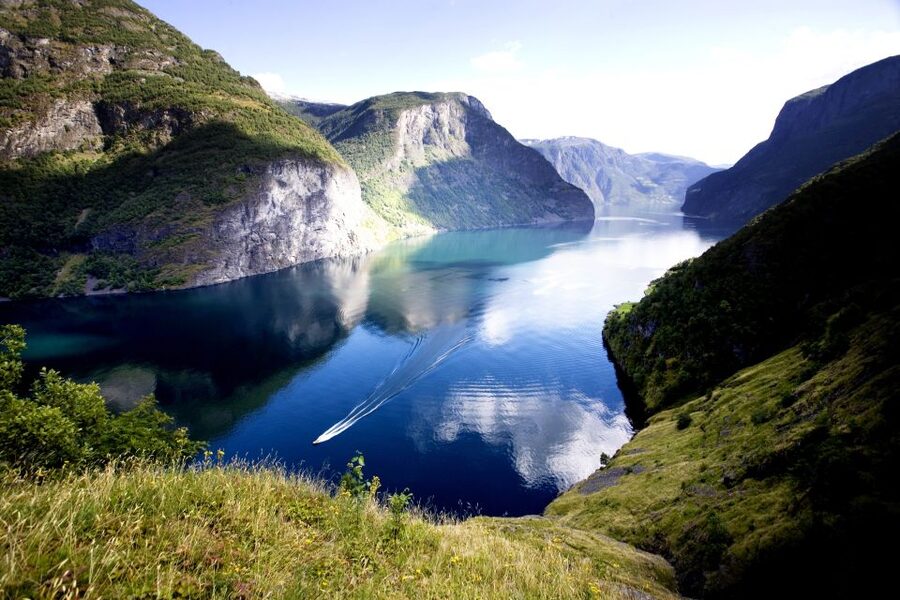 From Bergen: Private Tour to Sognefjord, Gudvangen, & Flåm - Why this route packs so much into one day