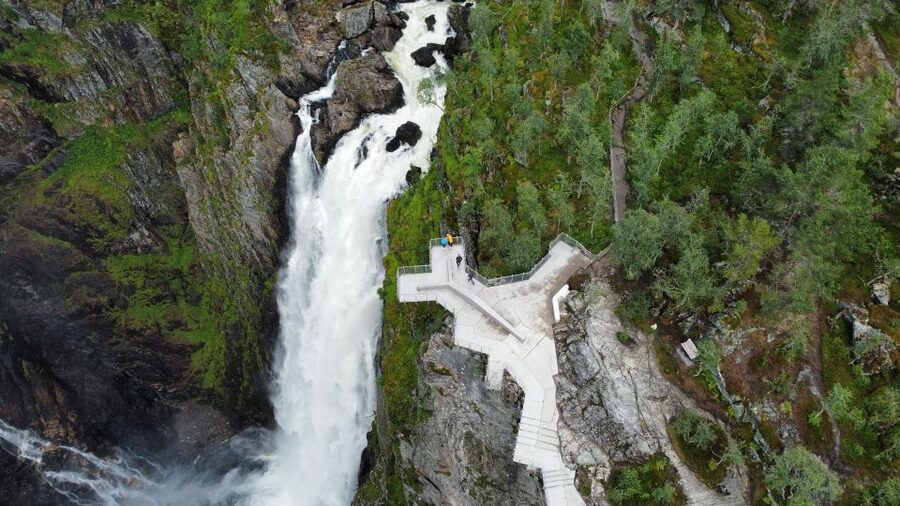From Eidfjord: Vøringfossen Waterfall Nature Tour with Guide - Sysen Dam and the glacier view