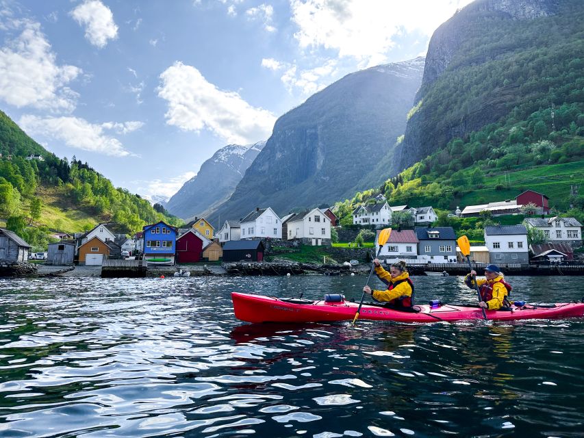 From Flåm: Nærøyfjord 3 Day Kayaking and Camping Tour - How hard is the kayaking?
