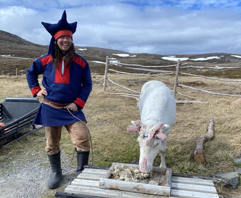 From Honningsvåg: North Cape and King Crabs Tour - The fjord viewpoint and old Hornvika route